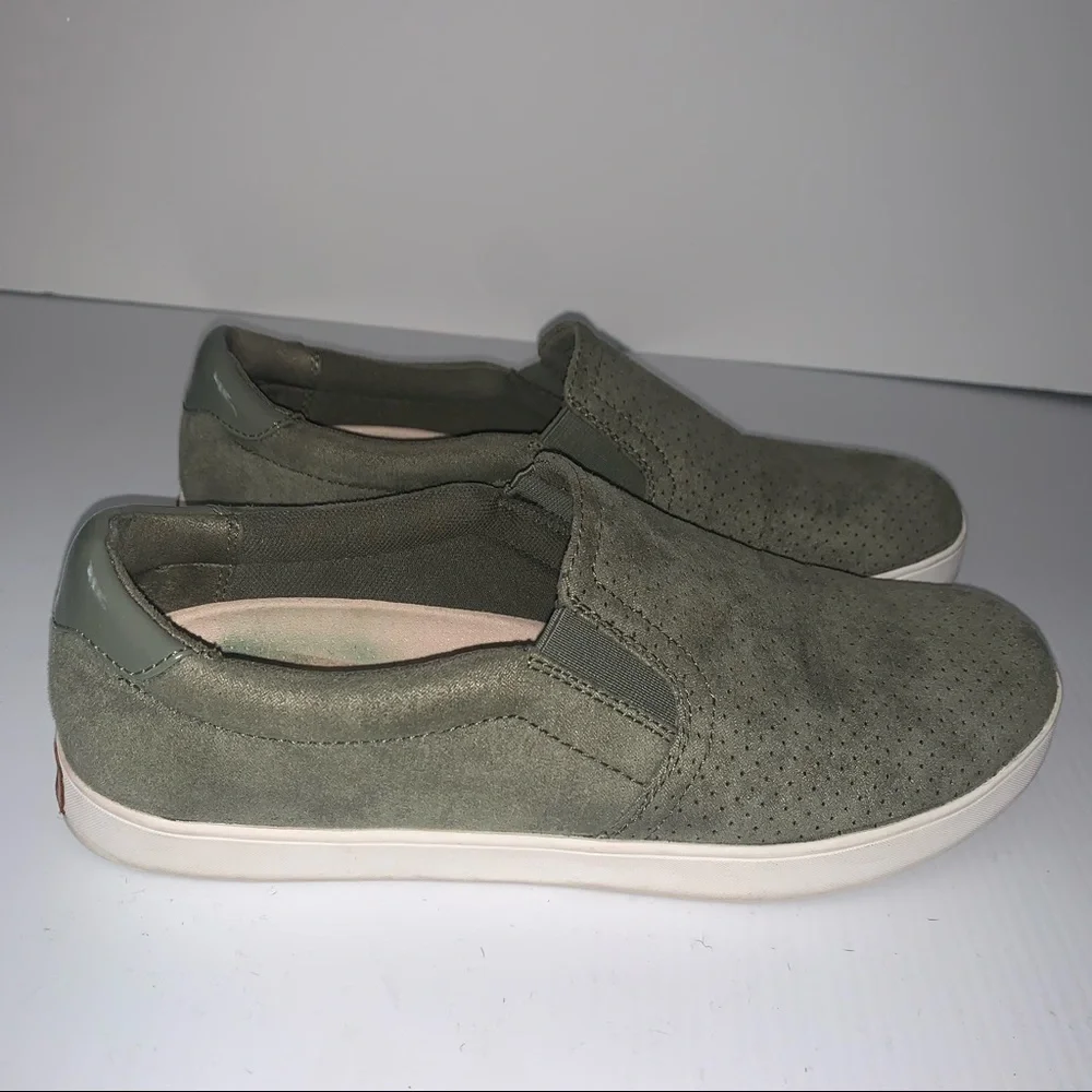 Dr. Scholl’s Nova olive green slip on sneakers